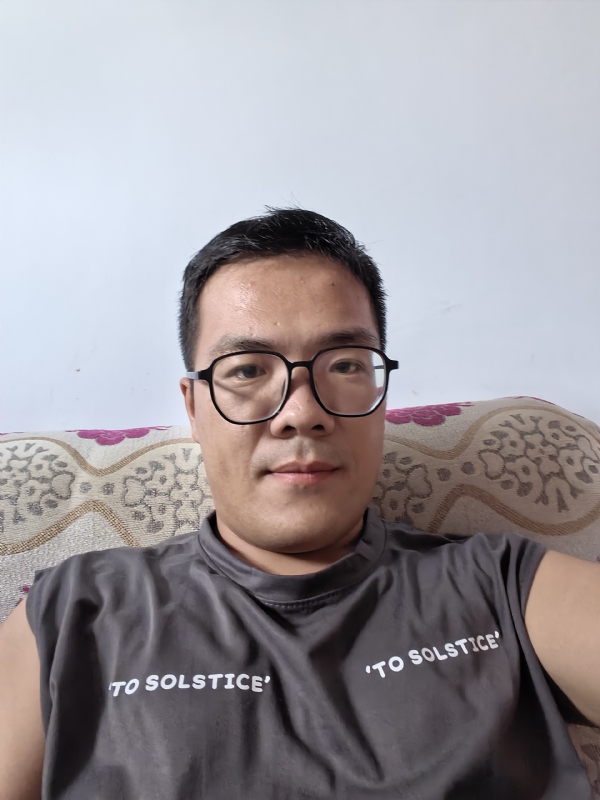 卫TF的第二张照片--乐东中老年相亲网