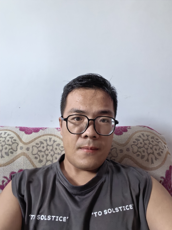 卫TF的第四张照片--乐东中老年相亲网
